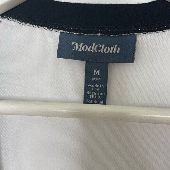 Modcloth "They/Them" reglan baseball three quarter length sleeve tee shirt - Uni - Picture 4 of 5